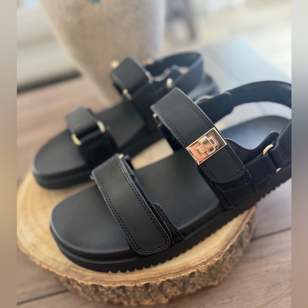NWT Women's Jonie Ankle Strap Footbed Sandals - A New Day Black 11 - Picture 5 of 7